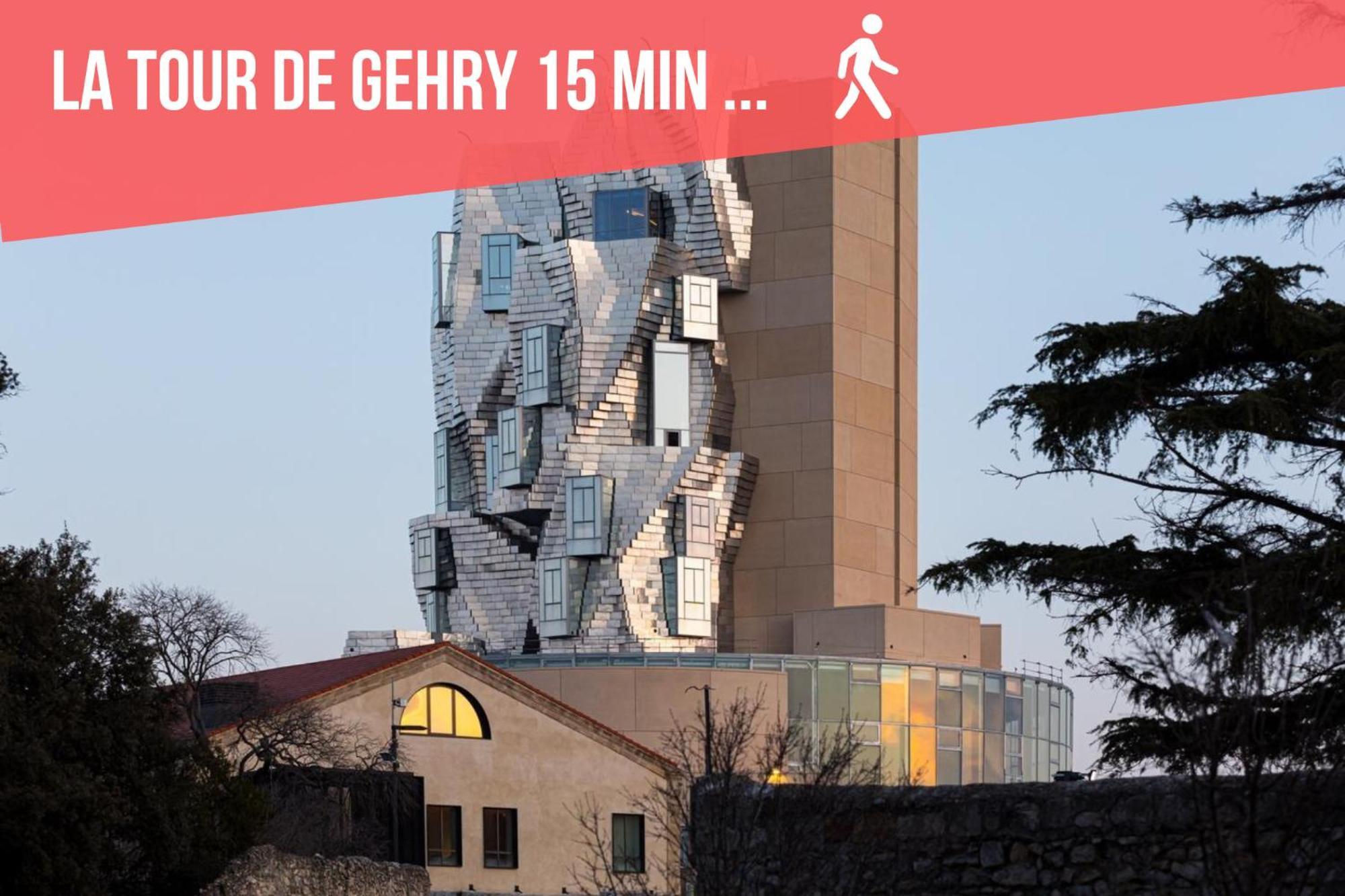 Succes - Tres Beau Duplex Dans Le Coeur De La D'arles Arles